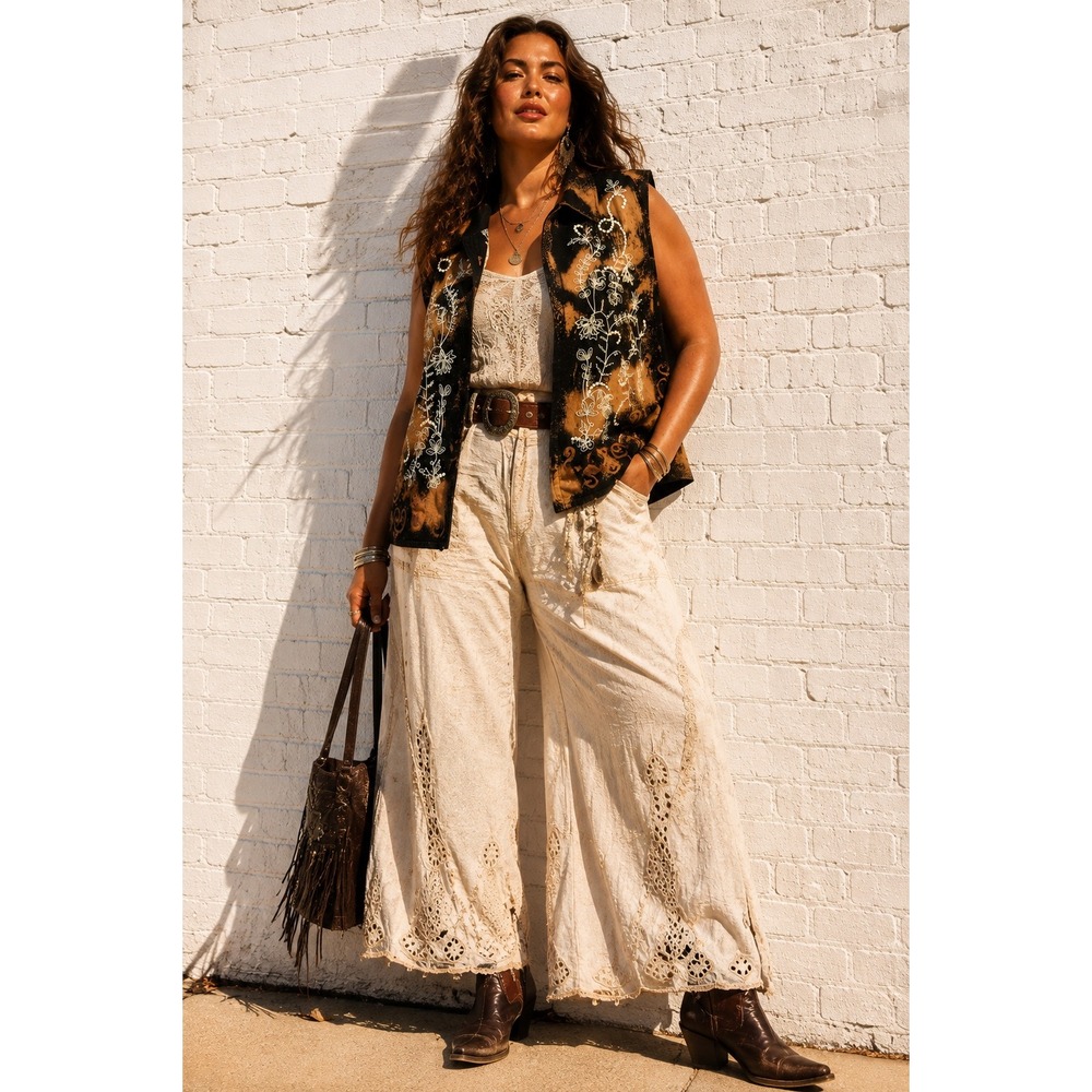 Vintage The Avenue Black Cotton Linen Embroidered Vest Reworked Floral 26/28